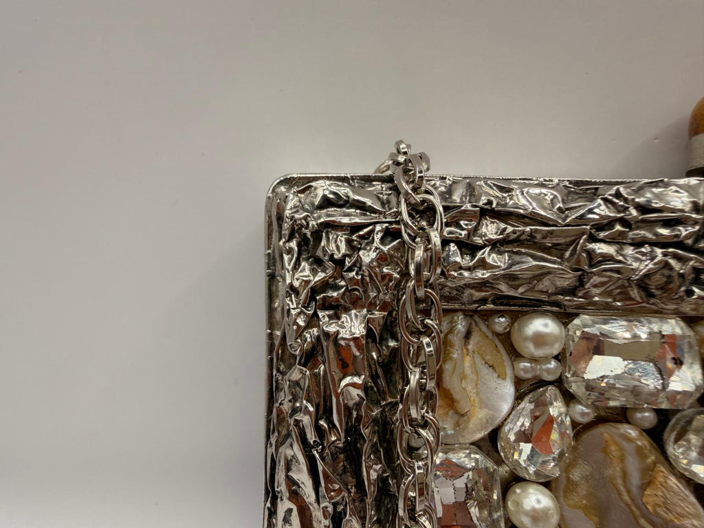 Luna Relic Clutch