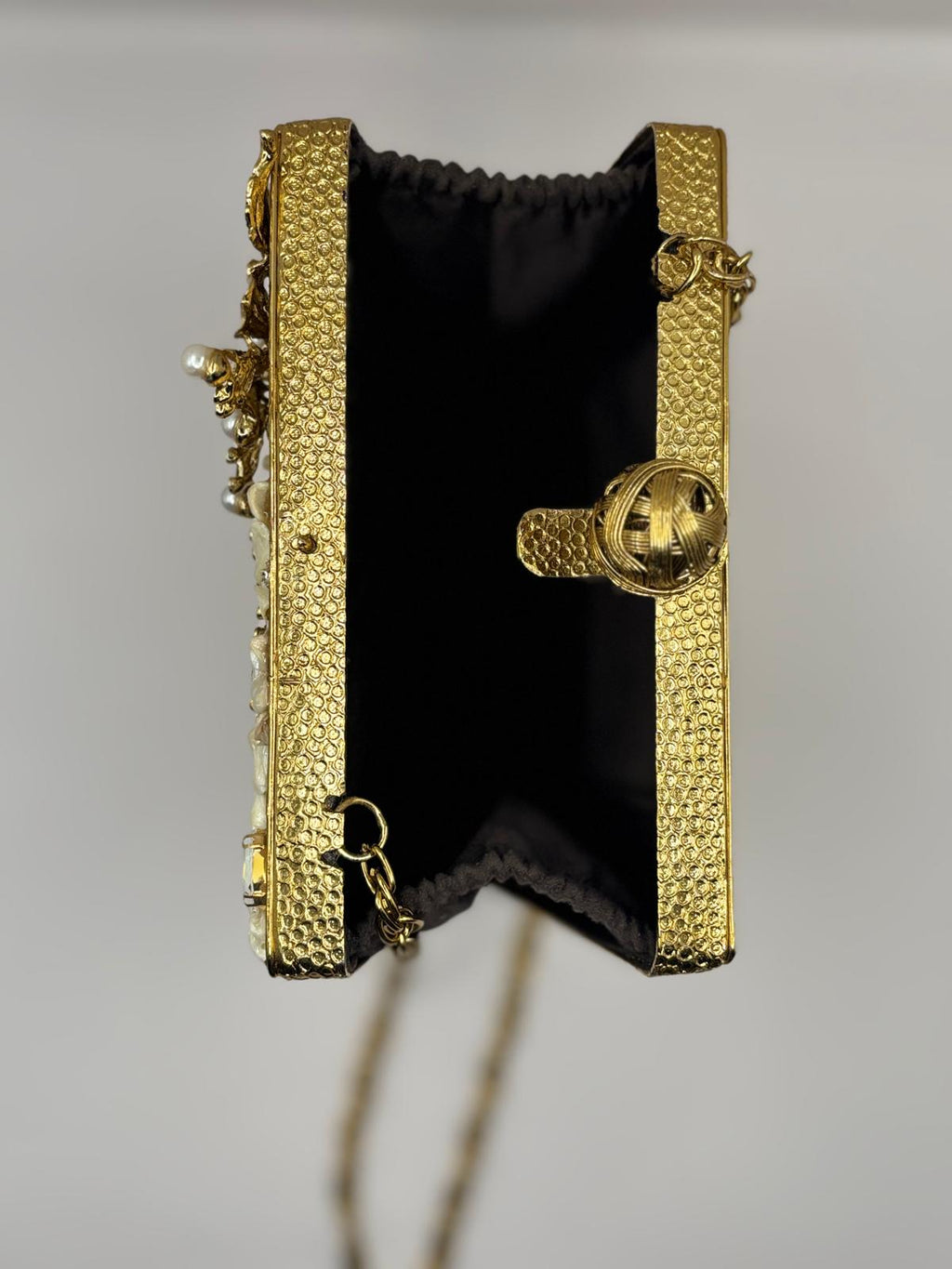 Vow of Pearls Clutch